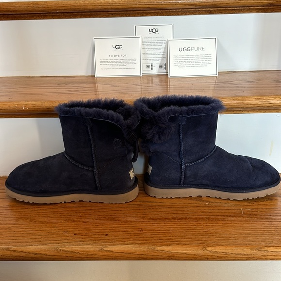 EUC Ugg women’s mini Bailey Bow corduroy blue size 8 - Picture 5 of 7